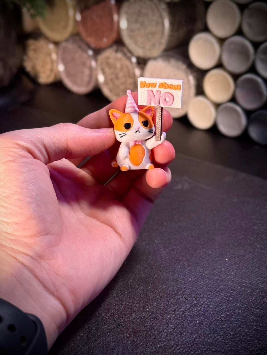 Fed-up Feline - Protesting Sassy Cat Miniature (unpainted)