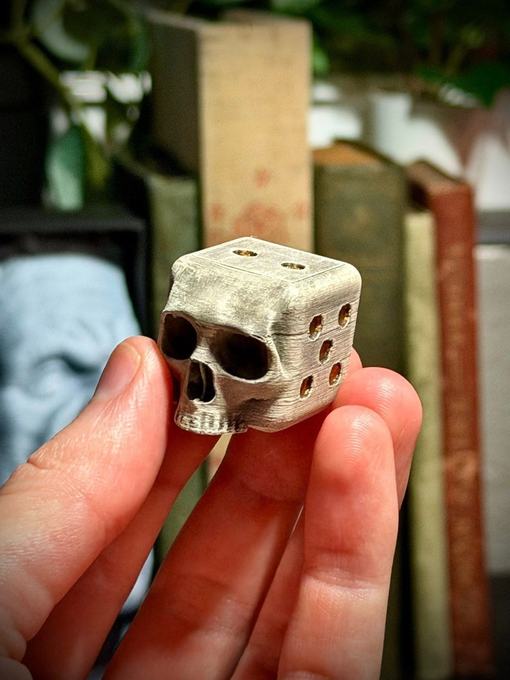 Skull Dice Horror Decor (unpainted)