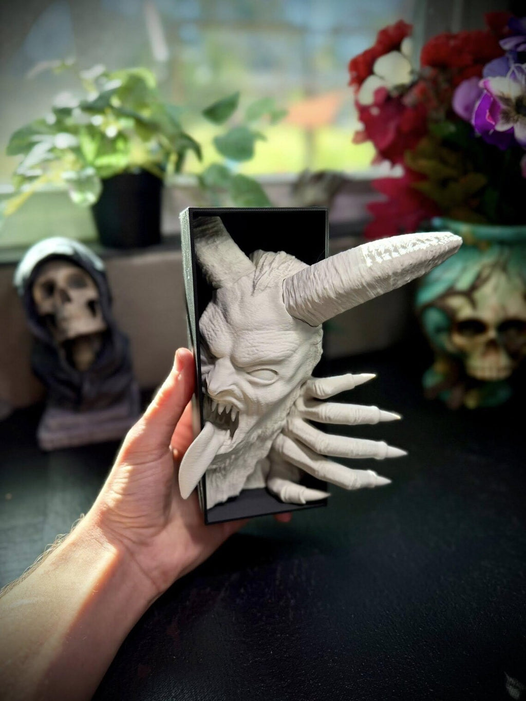 Krampus Book Nook,- Horror Christmas, - Bookshelf Art (unpainted)