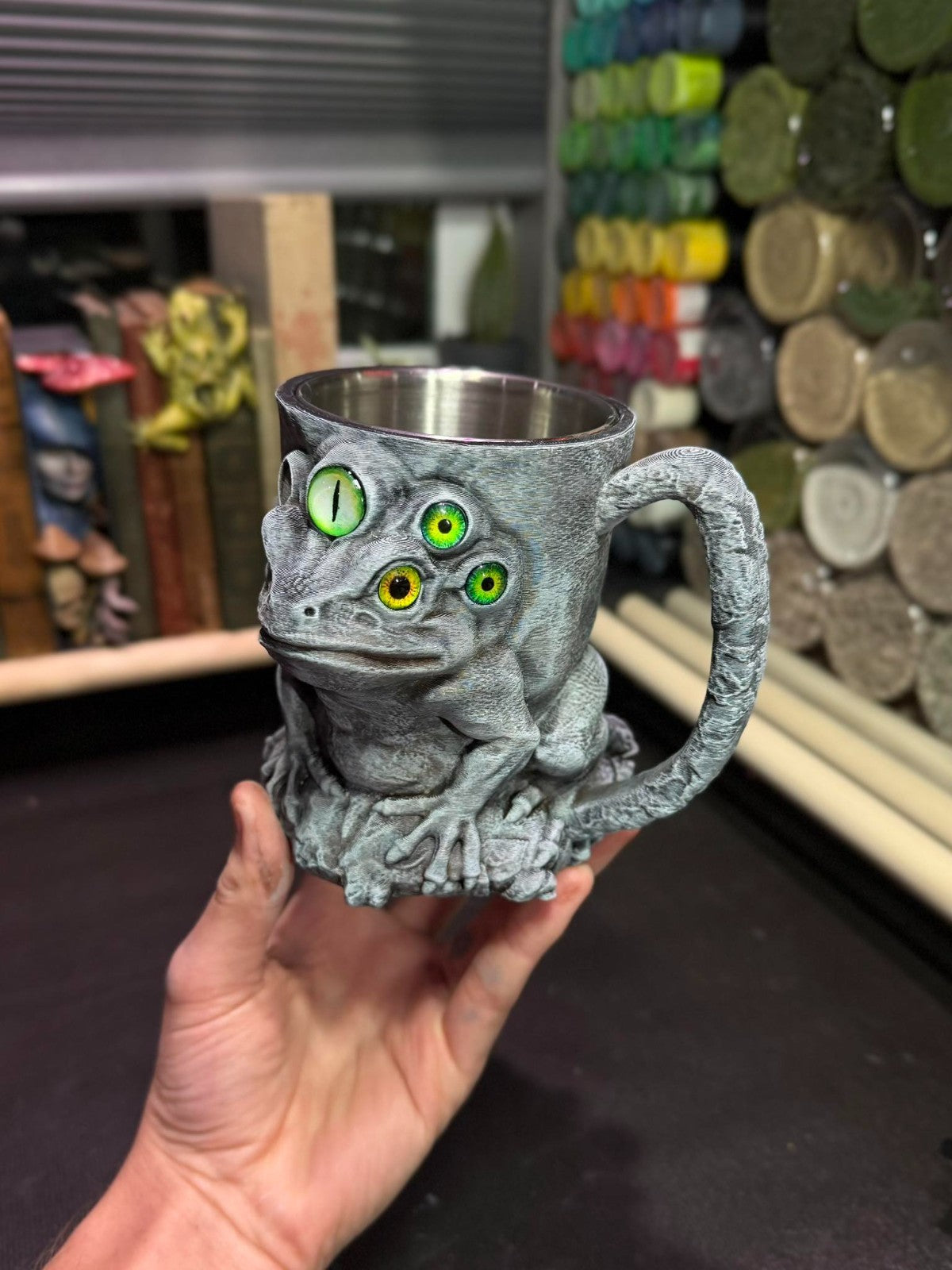 The Cup of the Frog King - Cosplay - DnD Gift Mug - Fantasy (unpainted)