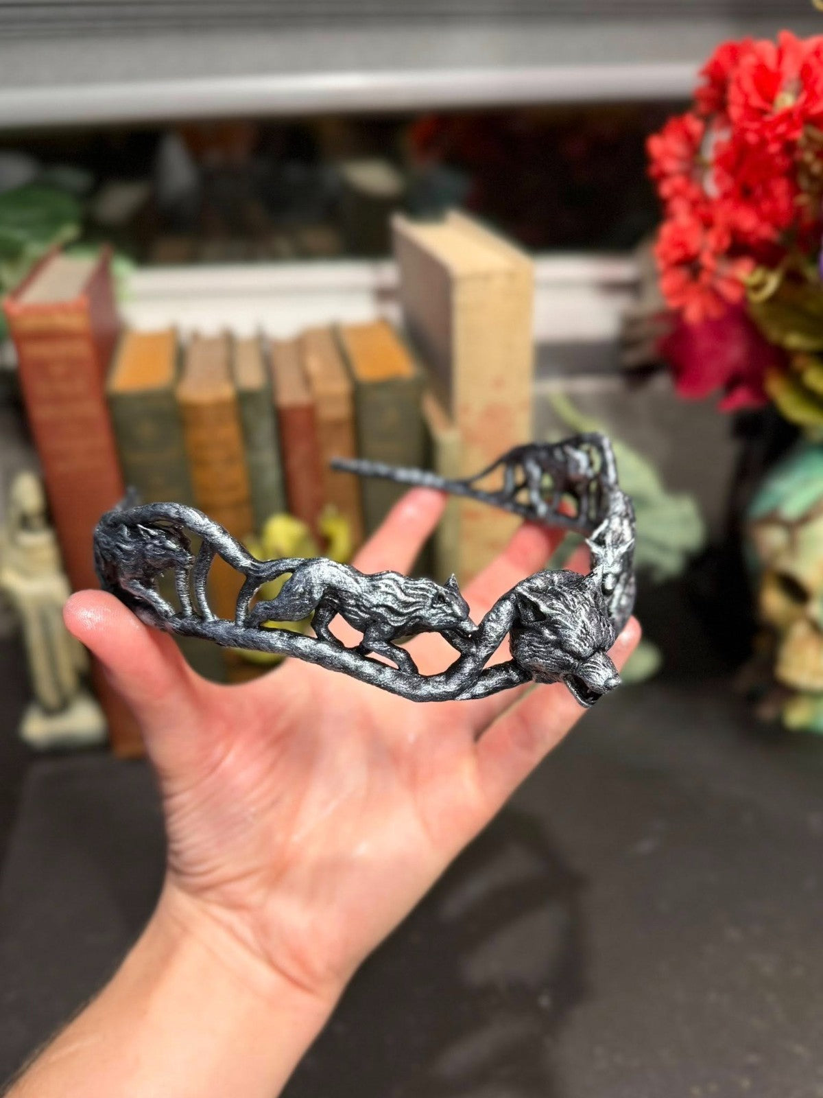 Wolf Tiara - Cosplay - DnD Gift - Renaissance Crown (unpainted)