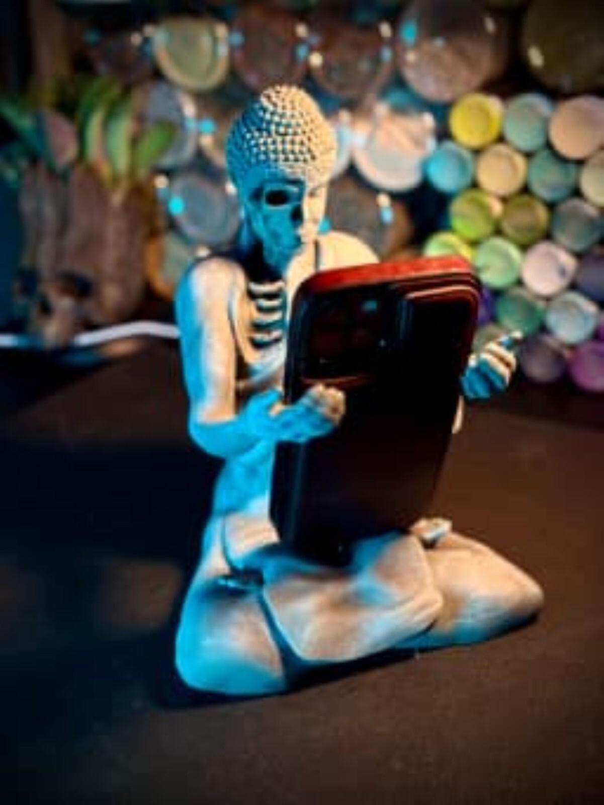 "The Sacrifice" Phone Holder - Grizzly Meditating Buddha (unpainted)