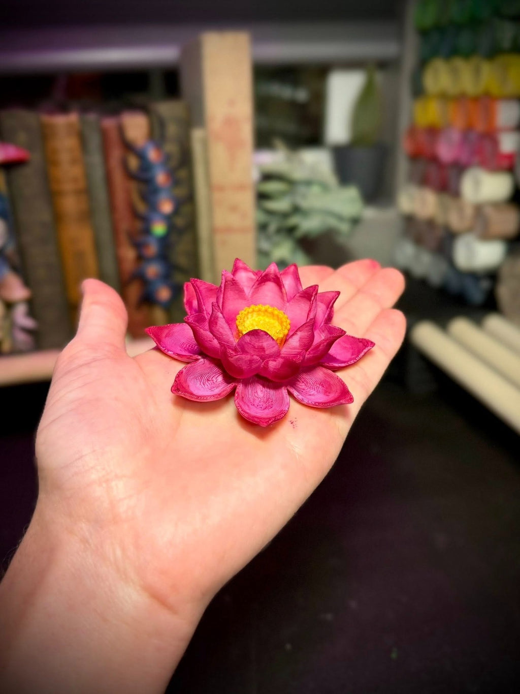 Regular Lotus - Tealight Lotus  - Gardening Decor (unpainted)