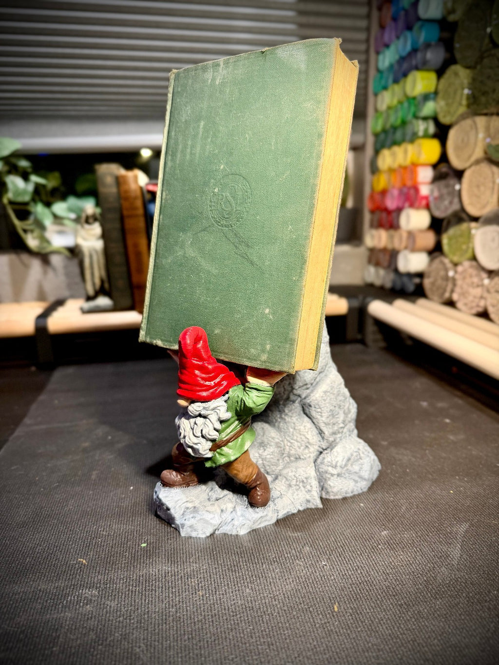 Gnome Book holder - Fantasy Decor (unpainted)