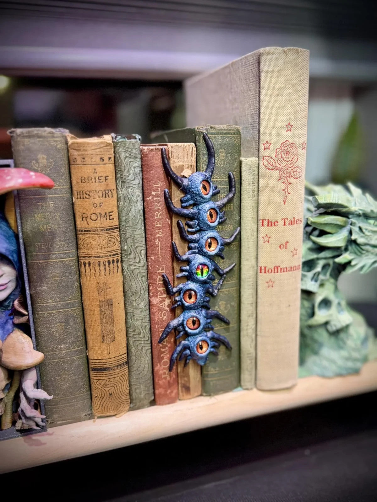 Eldritch Centipede Spine Hugger - Gothic Decor - Book Decor (unpainted)