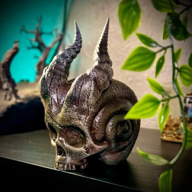 Skull of the Demon Snail - Halloween Decor - Snail Shape Skull (unpainted)