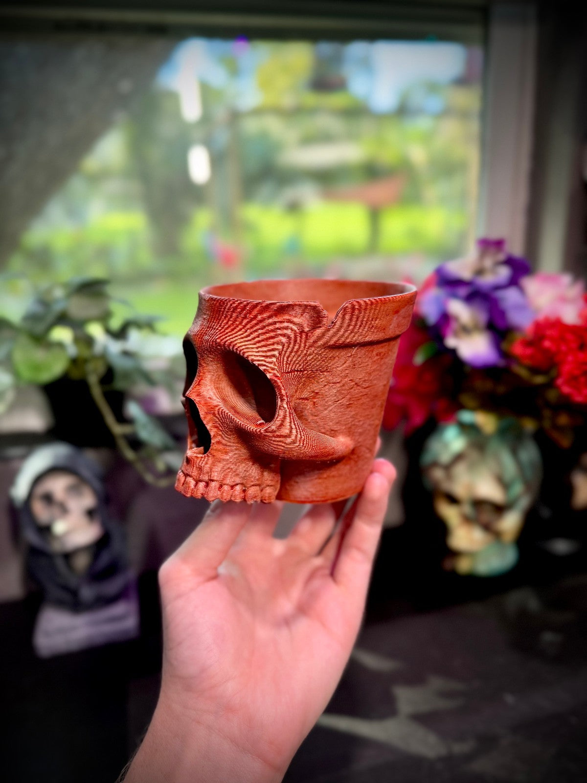 Terracotta Skull Planter Pot - Ornamental Indoor Flower Pot (unpainted)
