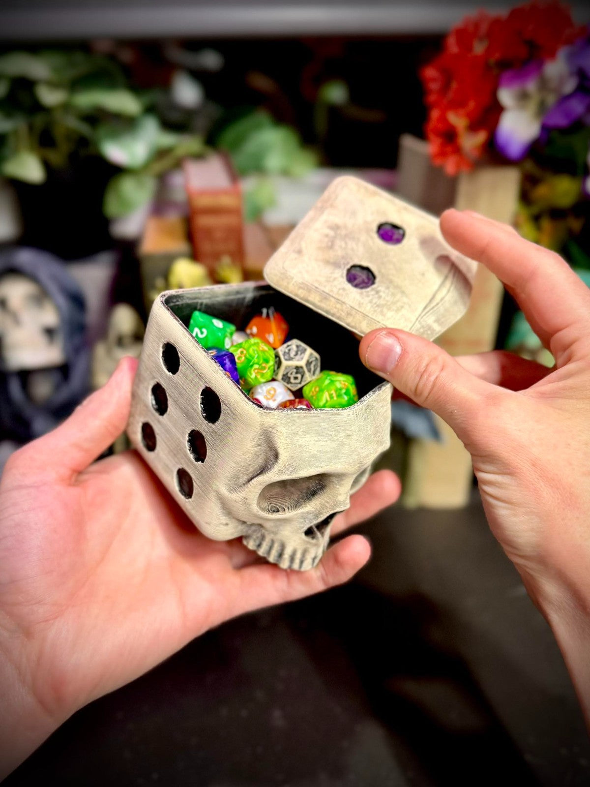 Skull D6 Dice Box - DnD Gift - Gamer Gift (unpainted)