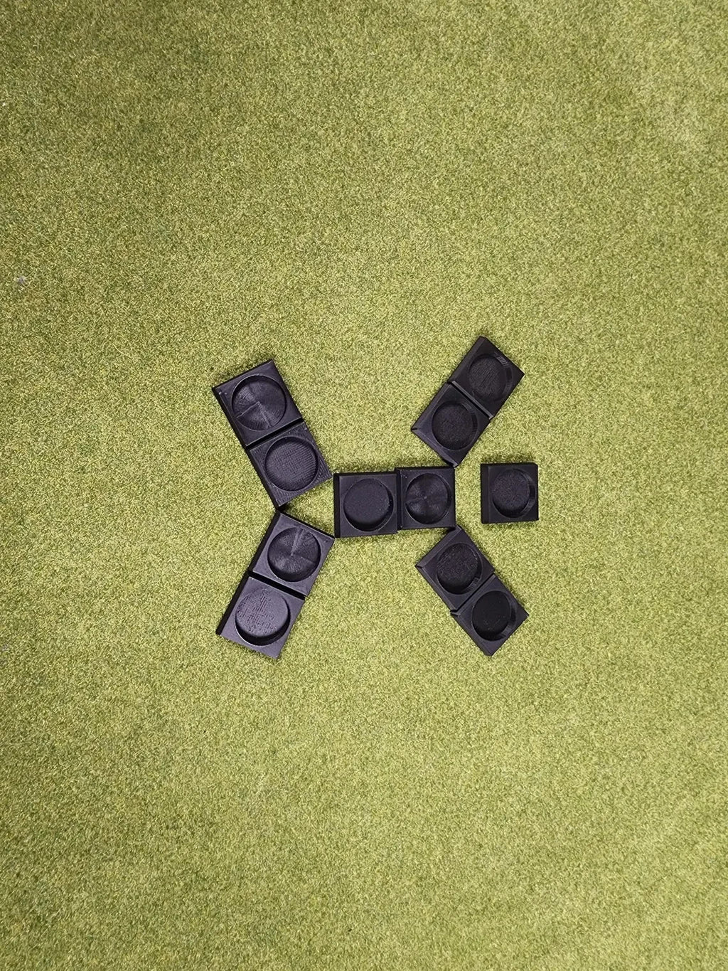 20mm Round to 30mm Square Base Adapters - Base Conversions Wargaming Old World