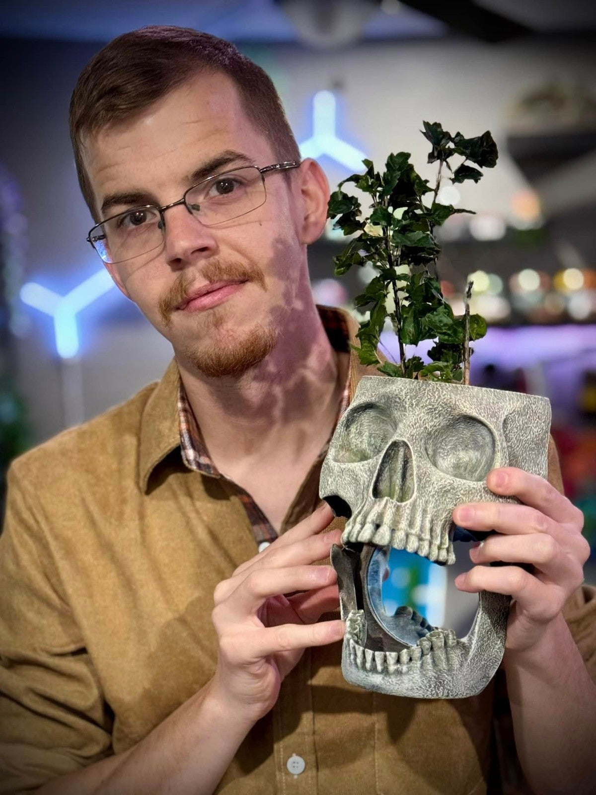 Skull Wall Planter and Mirror - Haunted Home Decor - Skull Mirror (unpainted)