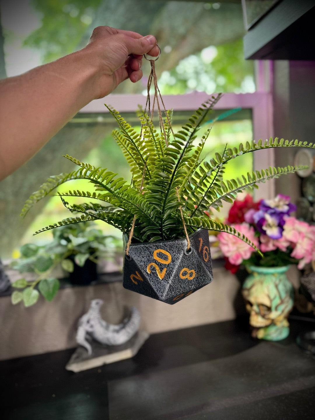 Hanging D20 Planter - DnD Decorative Home Planter (unpainted)