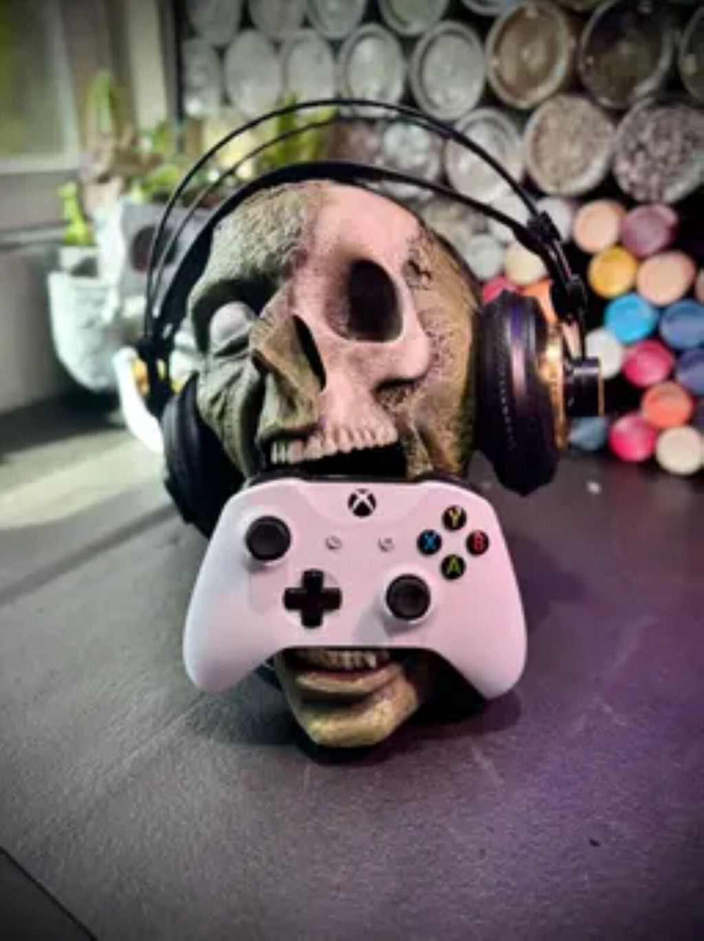 Zombie Skull Headphone and Controller Holder - Gothic Gaming Accessory